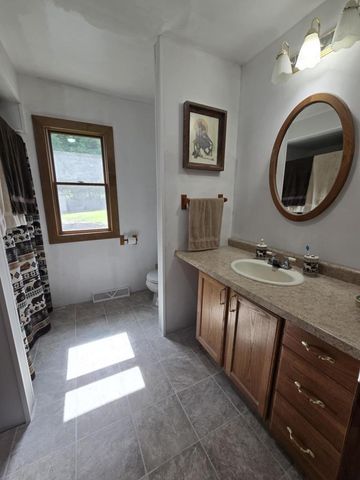 N3724 STATE ROAD 152, Wautoma, WI 54982