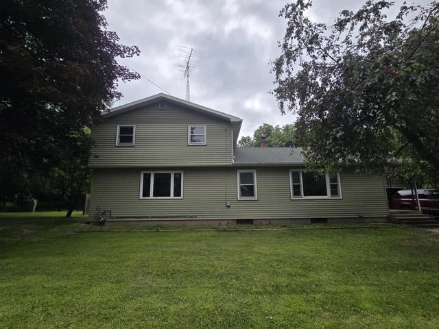N3724 STATE ROAD 152, Wautoma, WI 54982