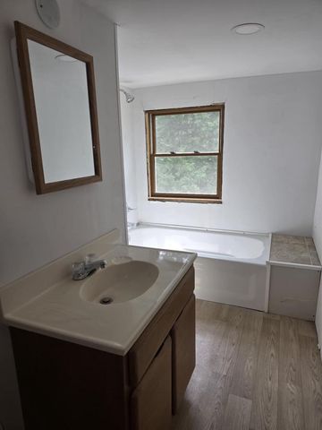 N3724 STATE ROAD 152, Wautoma, WI 54982