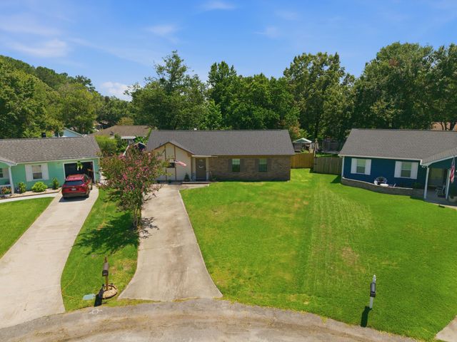 114 Mcduffie Court, Summerville, SC 29486