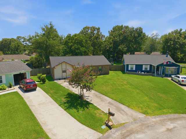 114 Mcduffie Court, Summerville, SC 29486