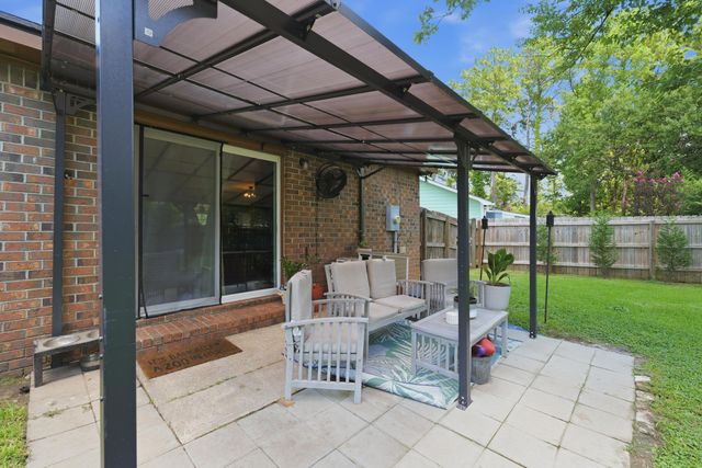 114 Mcduffie Court, Summerville, SC 29486