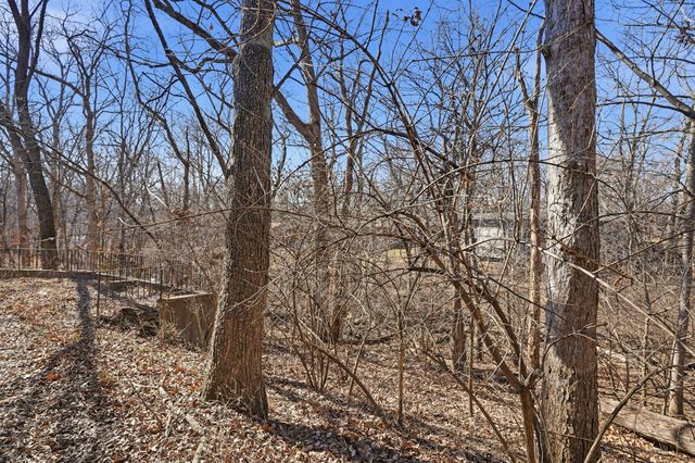 501 WESTRIDGE DR, Columbia, MO 65203