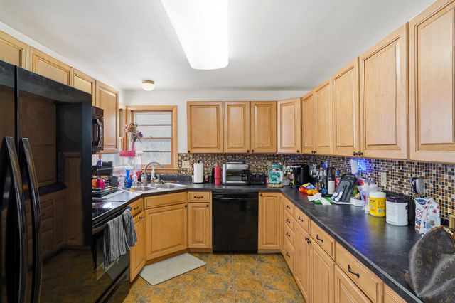 501 WESTRIDGE DR, Columbia, MO 65203