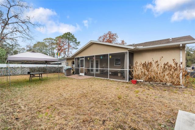 7466 APACHE TRAIL, Spring Hill, FL 34606