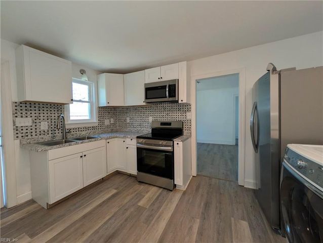 2630 Woodland AVE, Norfolk, VA 23504