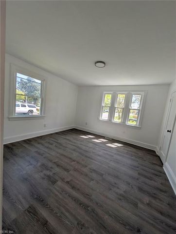 2630 Woodland AVE, Norfolk, VA 23504