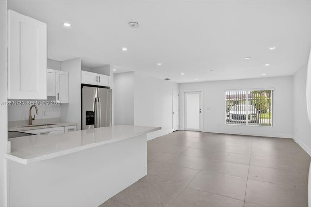 10006 SW 23rd Terrace, Miami, FL 33165