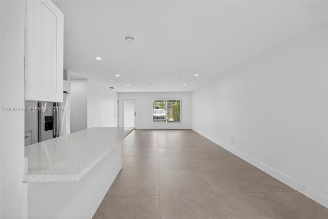 10006 SW 23rd Terrace, Miami, FL 33165
