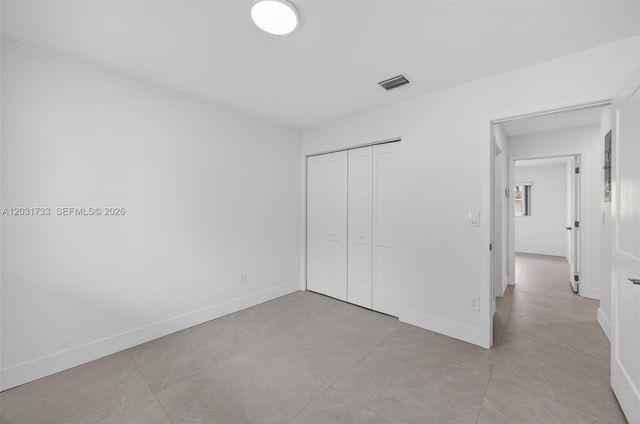 10006 SW 23rd Terrace, Miami, FL 33165