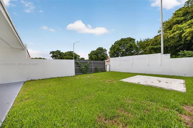 10006 SW 23rd Terrace, Miami, FL 33165