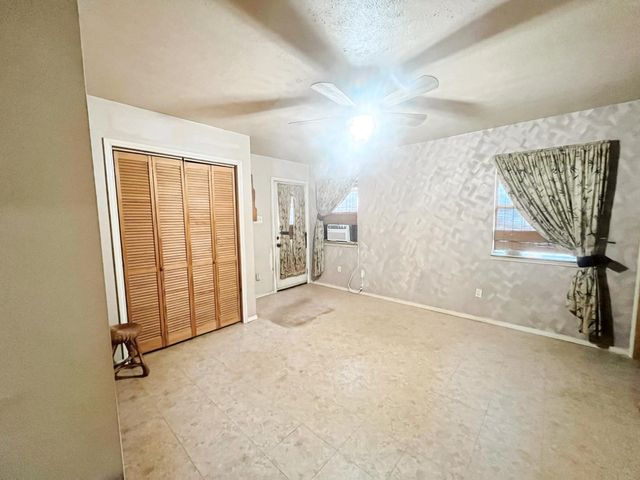 904 Miranda Drive, Mesquite, TX 75149