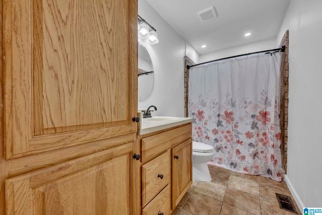 7334 HELMS CIRCLE, Pinson, AL 35126
