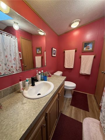 110 Liberty St, Jamestown, PA 16134