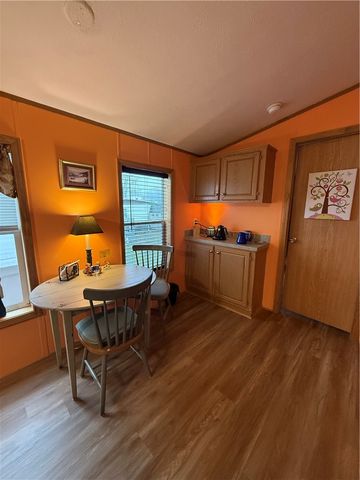 110 Liberty St, Jamestown, PA 16134