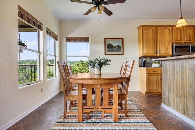 5200 Arrowhead DR, Lago Vista, TX 78645