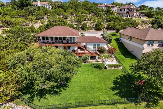 5200 Arrowhead DR, Lago Vista, TX 78645