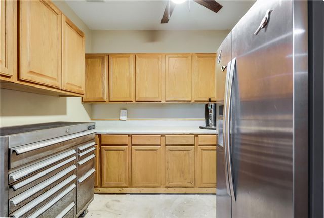 5200 Arrowhead DR, Lago Vista, TX 78645