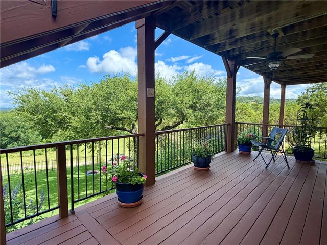 5200 Arrowhead DR, Lago Vista, TX 78645