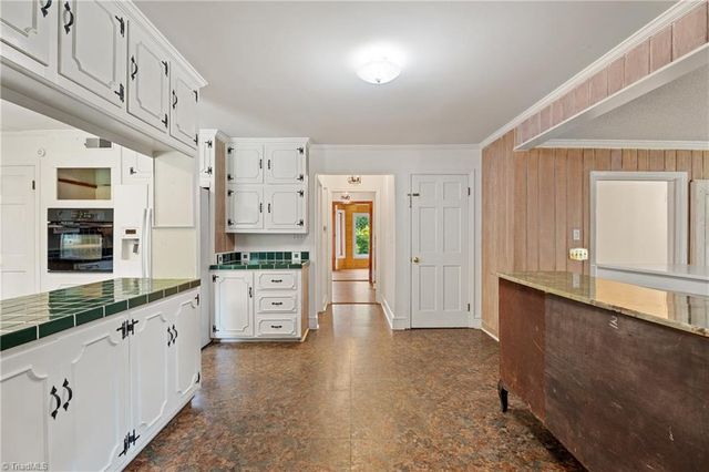 8217 Styers Ferry Road, Clemmons, NC 27012
