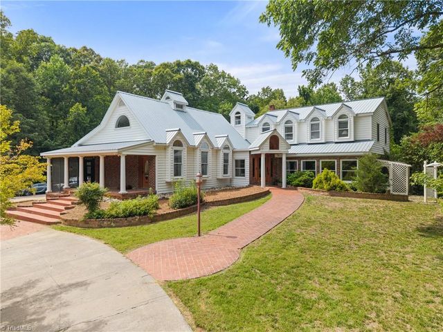 8217 Styers Ferry Road, Clemmons, NC 27012