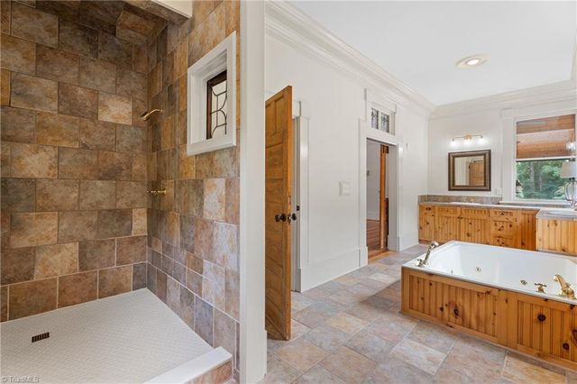 8217 Styers Ferry Road, Clemmons, NC 27012