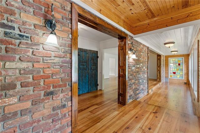 8217 Styers Ferry Road, Clemmons, NC 27012