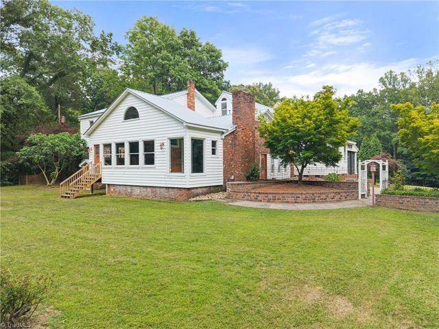 8217 Styers Ferry Road, Clemmons, NC 27012