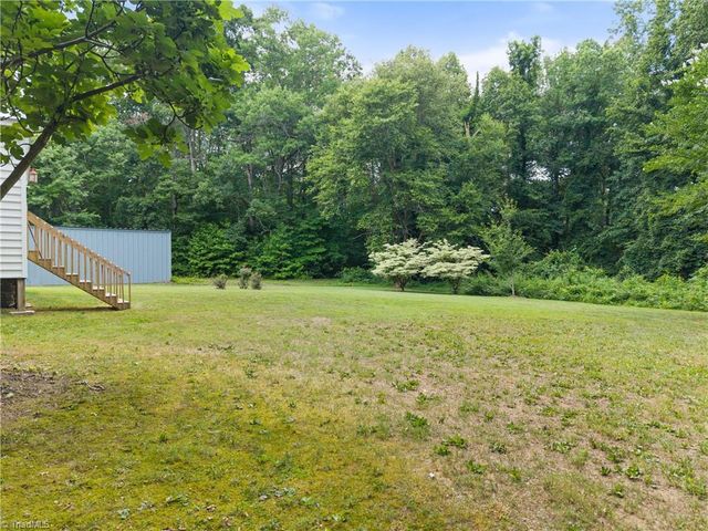 8217 Styers Ferry Road, Clemmons, NC 27012