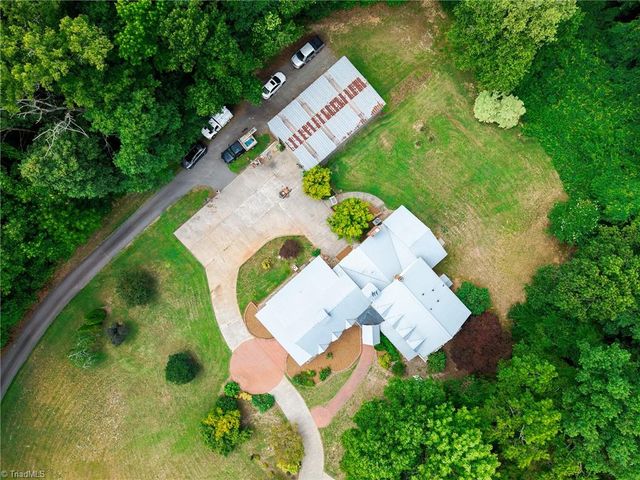 8217 Styers Ferry Road, Clemmons, NC 27012