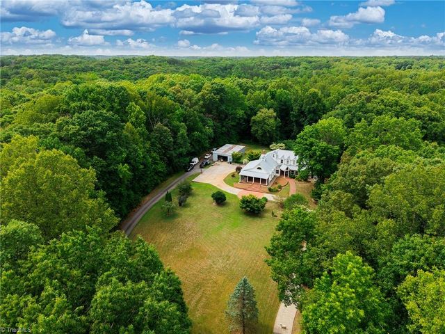 8217 Styers Ferry Road, Clemmons, NC 27012