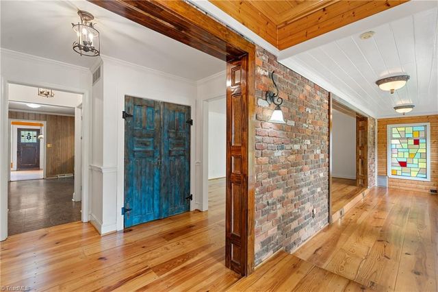 8217 Styers Ferry Road, Clemmons, NC 27012