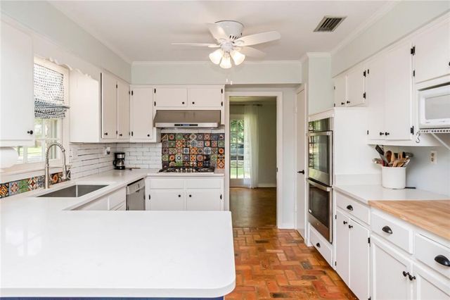 3675 Claridge Road N, Mobile, AL 36608