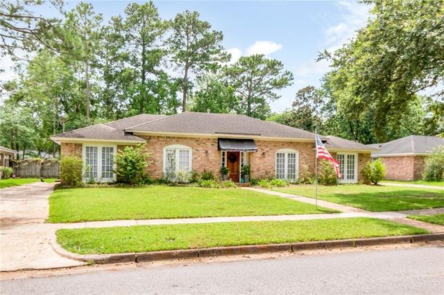 3675 Claridge Road N, Mobile, AL 36608