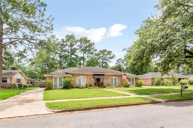 3675 Claridge Road N, Mobile, AL 36608
