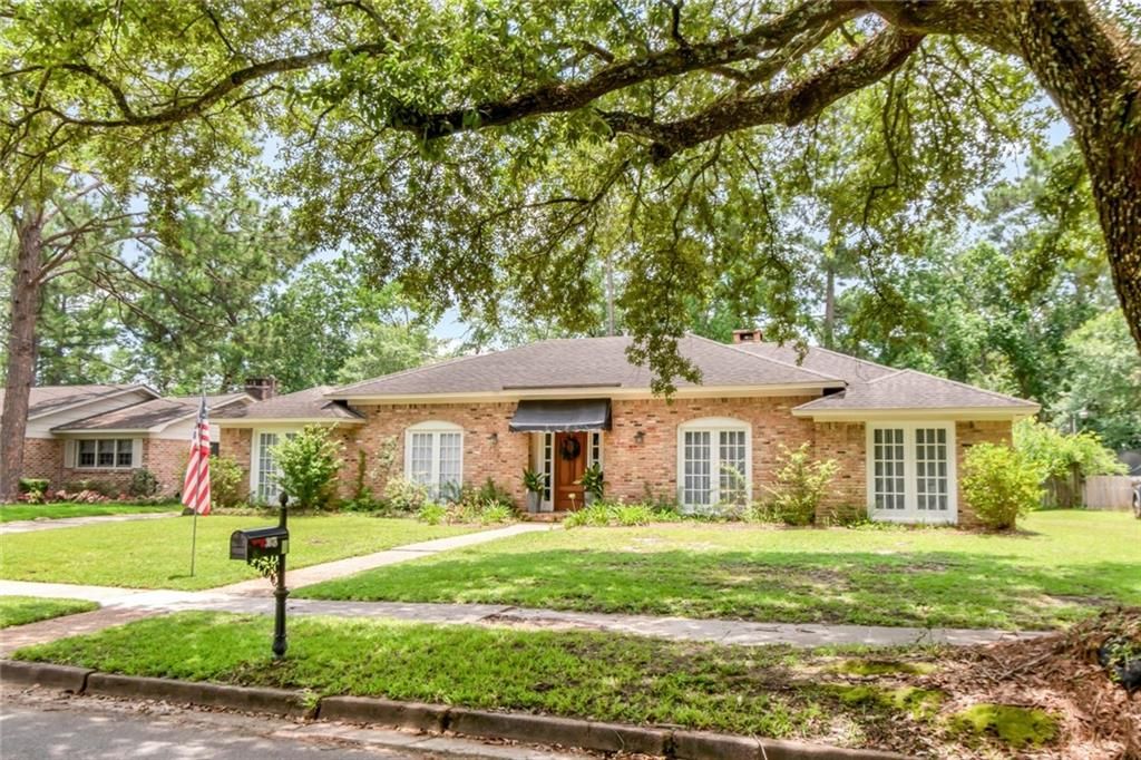 3675 Claridge Road N, Mobile, AL 36608