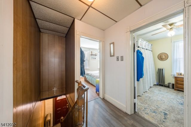 529 Maple Ave, Elizabeth City, NJ 07202