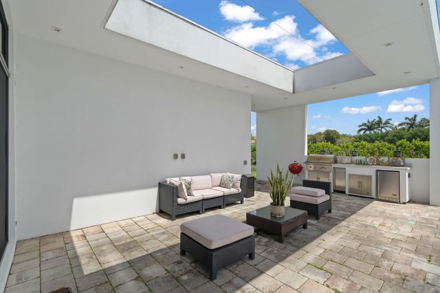 16539 N Botaniko Dr Drive N, Weston, FL 33326