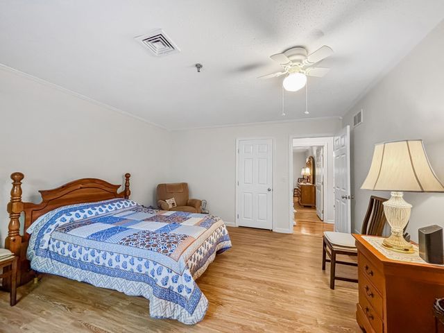 13 Dallas Dr 210, Dracut, MA 01826