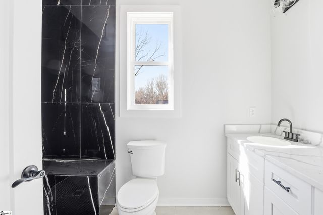 178 Buncombe Street, Woodruff, SC 29388