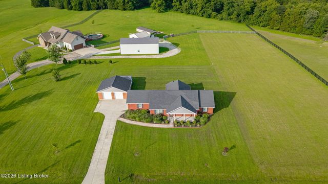 722 Cameron Ridge Rd, Shepherdsville, KY 40165