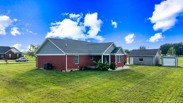 722 Cameron Ridge Rd, Shepherdsville, KY 40165