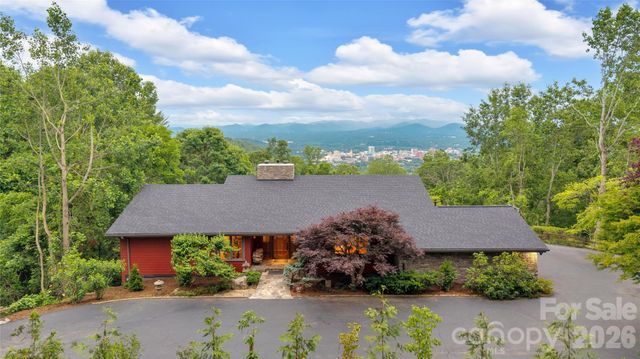 24 Westhaven Drive, Asheville, NC 28804