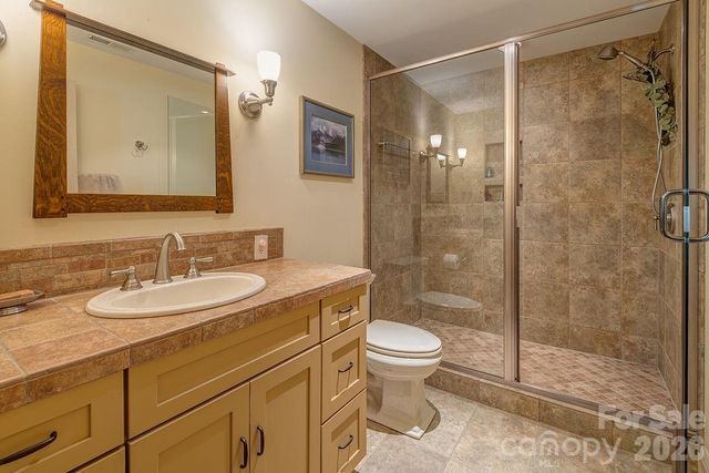24 Westhaven Drive, Asheville, NC 28804
