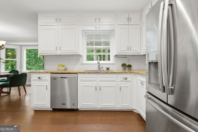 255 Waverly Hall Drive, Roswell, GA 30075
