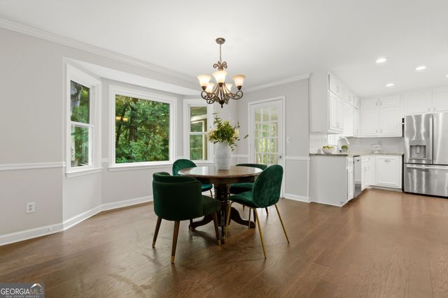 255 Waverly Hall Drive, Roswell, GA 30075