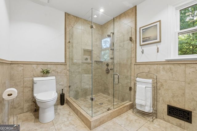 255 Waverly Hall Drive, Roswell, GA 30075