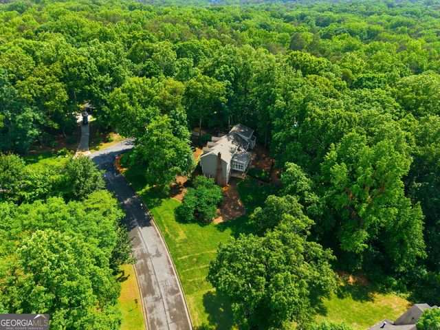 255 Waverly Hall Drive, Roswell, GA 30075