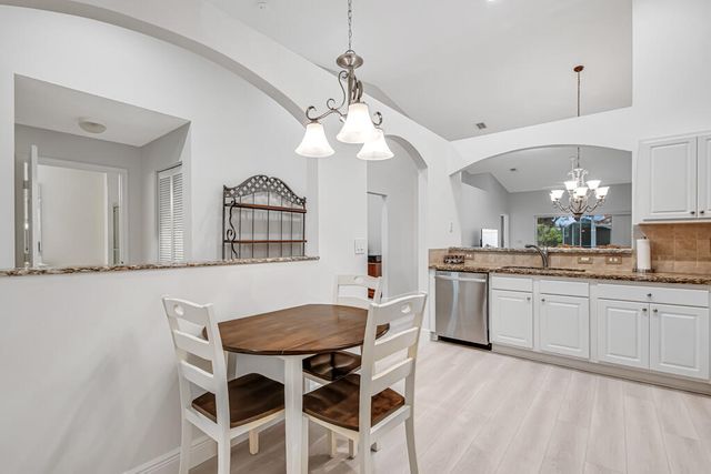 8591 Logia Circle, Boynton Beach, FL 33472