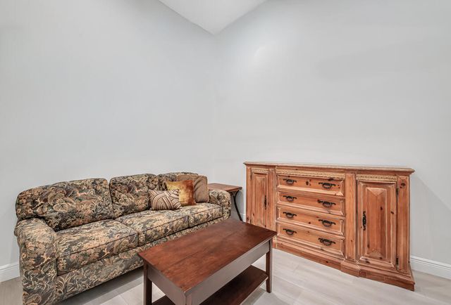 8591 Logia Circle, Boynton Beach, FL 33472